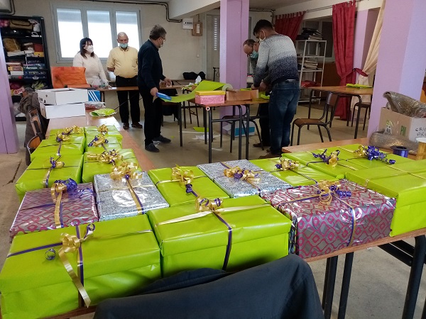 Les sacs Frater'Noël en préparation à Avallon