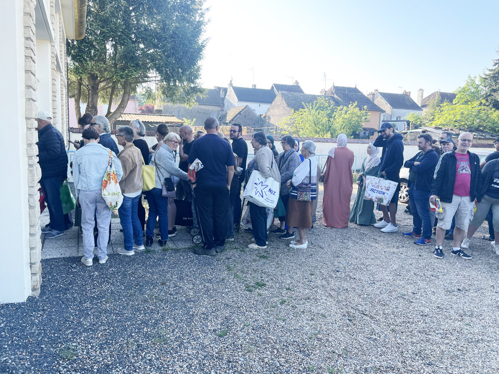 File d’attente à l’ouverture de la brocante