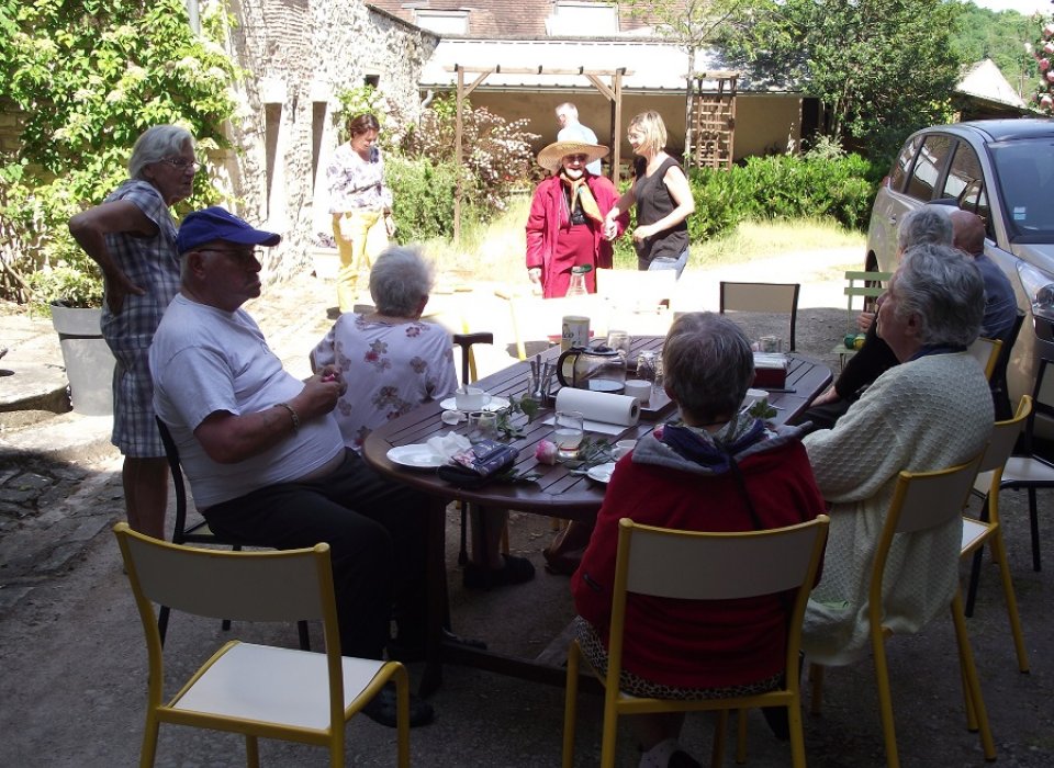 convivialité pour les aînés Arc-en-Ciel de Clamecy