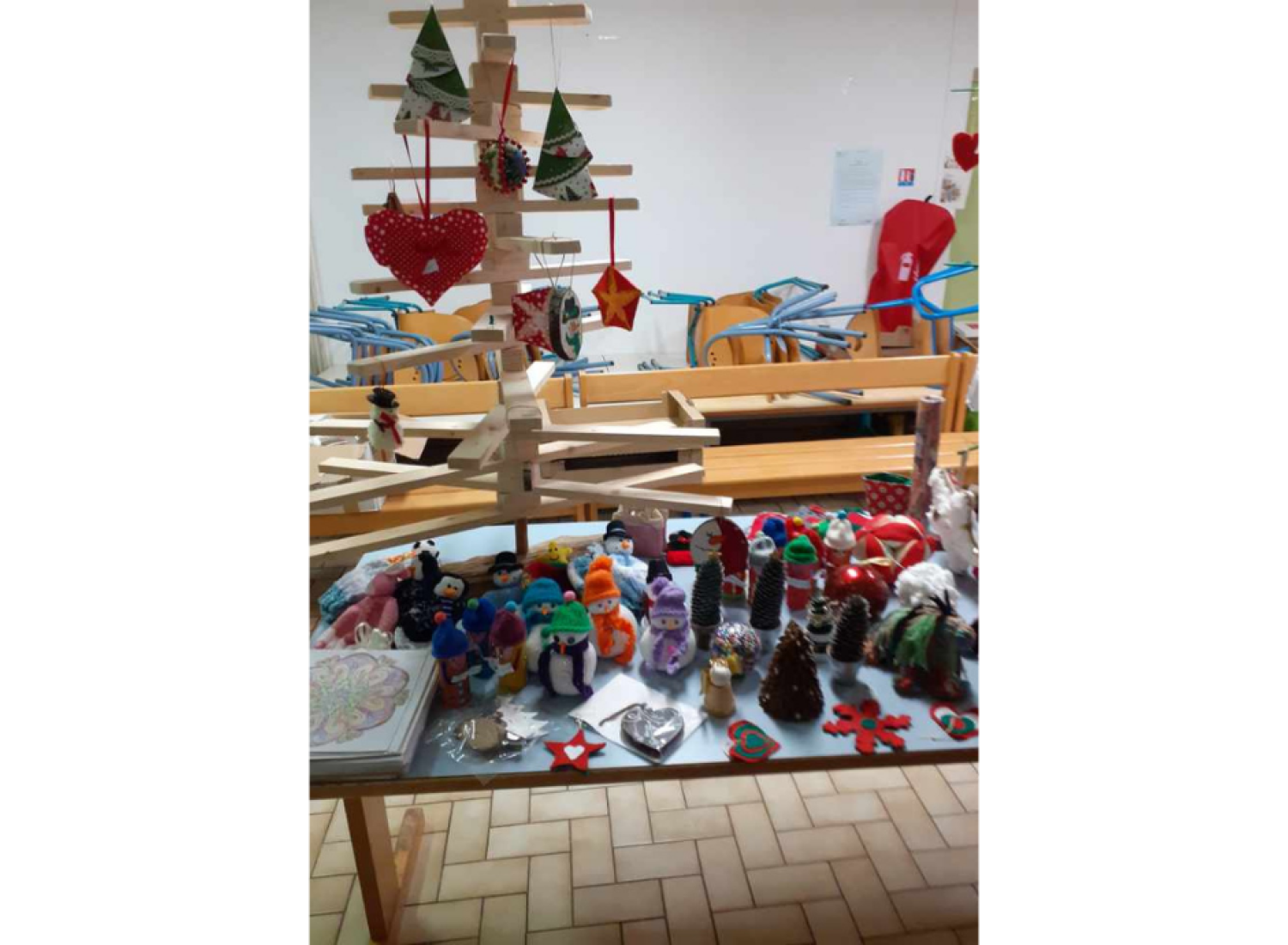 Des objets confectionnés dans les Cafés sourires